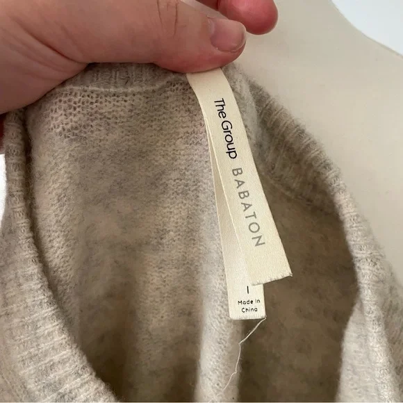 Aritzia The Group Babaton Malcorra Tie Sweater Light Grey Wool/Yak Blend Size S - Picture 5 of 9